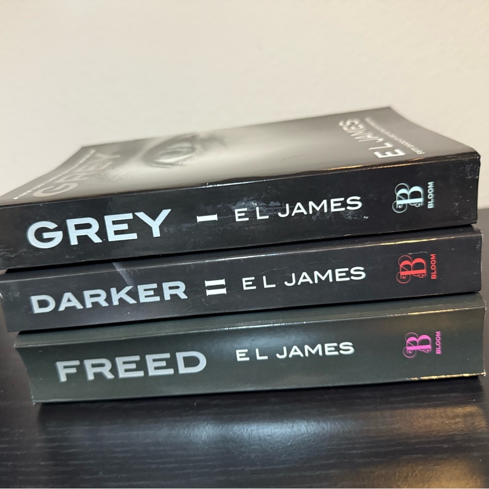 50 Shades of Grey Book Bundle